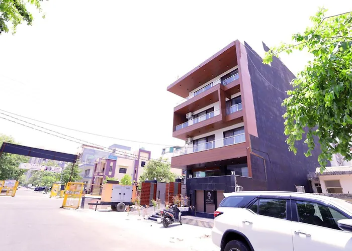 Royal Villa - Noida Sector 70Villa